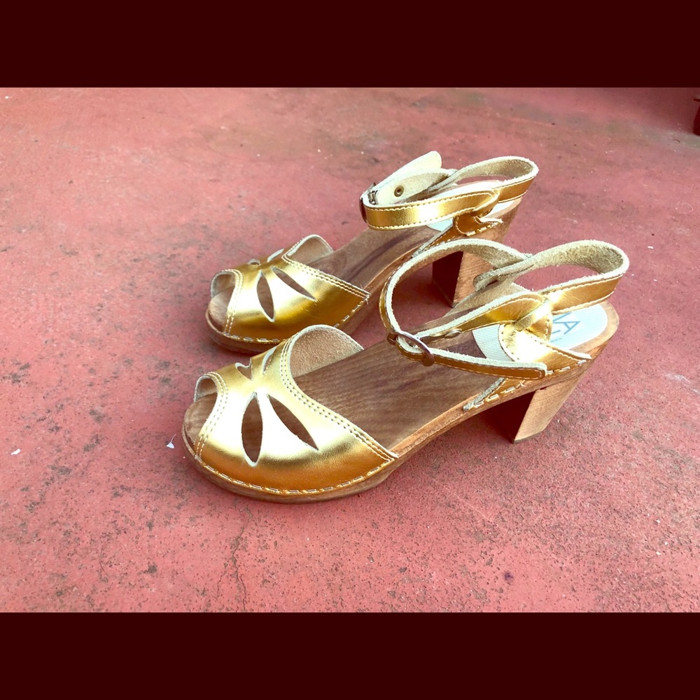 Maguba Rio Gold Swedish clogs, brown wood